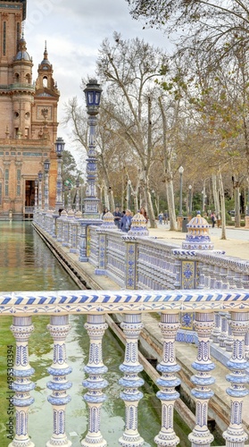 Parc de María Luisa et place d'Espagne à Séville en Andalousie, Espagne photo