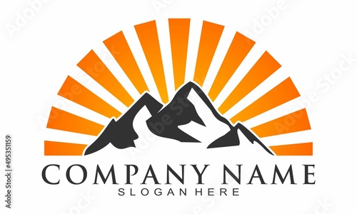 Mountain and sun illustration vector logo