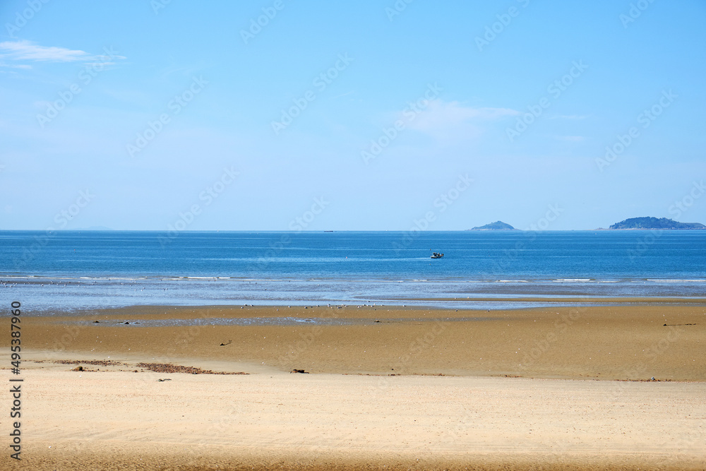 Kkotji Beach is a famous tourist destination in Taean-gun, South Korea.
