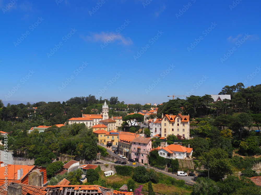La ciudad de Sintra y su peculiar y bonito palacio. Portugal.