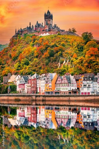 Obraz na płótnie Cochem, Germany - Travel landscape on Moselle River, Rhineland. w salonie