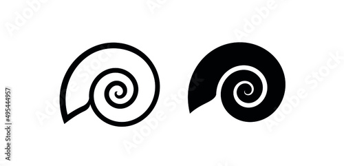 Seashell icon. Shell of sea molluscs. Isolated vector illustration on a white background.