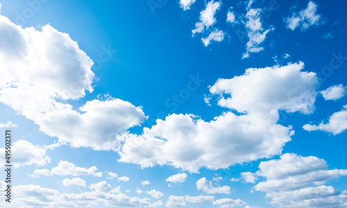 Fototapeta Naklejka Na Ścianę i Meble -  Blue sky with white cloud closeup