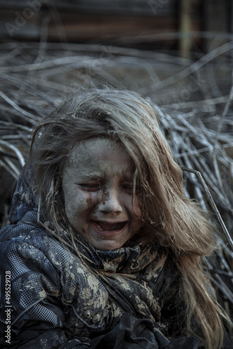 Girl without a home, apocalypse, war