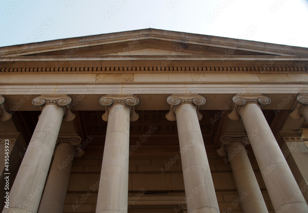 street view of the classical columns on the facade of the historic 19th century manchester gallery