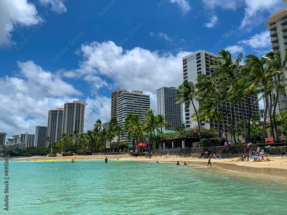 Hawaiian Sun in Honolulu