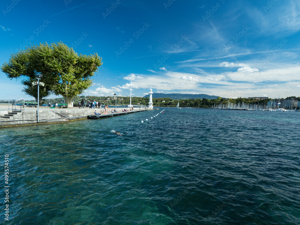 Panorama of the Lake Geneva embankment 