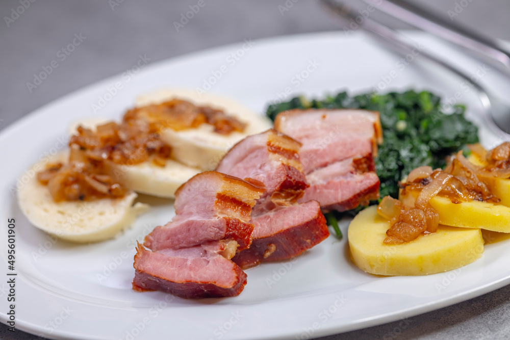 smoked flank with potato and bread dumplings and spinach smoked flank with potato and bread dumplings and spinach
