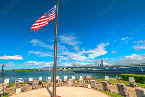 Quadro em tela American flag with the USS Bowfin Submarine SS-287