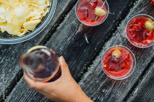 preparing Aperol spritz cockta photo