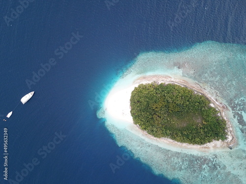 Uninhabited islands, Maldivies. View from above. No filters