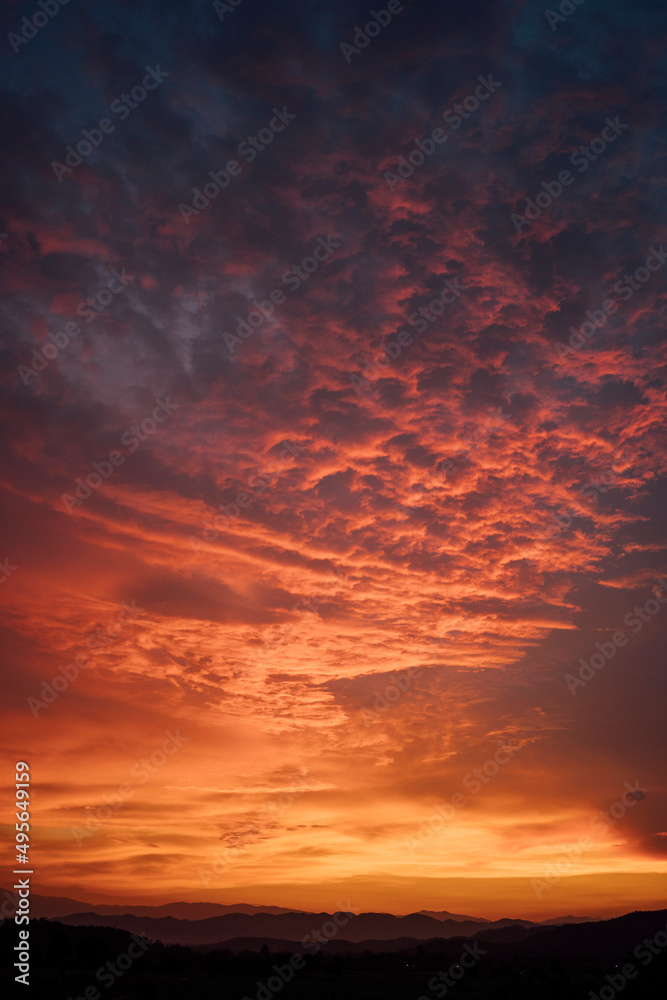 Fototapeta premium sunset in the mountains