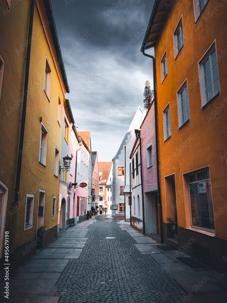 Fototapeta premium narrow street