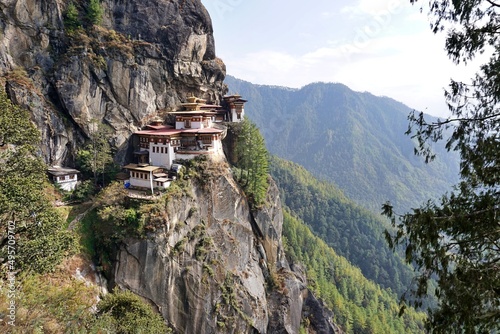 Taktshang Kloster (Tigernest) in Bhutan photo