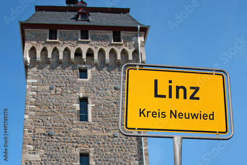 Linz, Kreis Neuwied, Ortstafel, (Symbolbild) © hkama