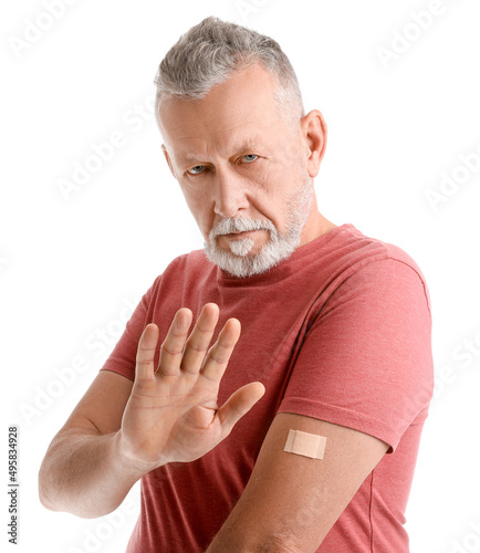 Mature man with applied nic...