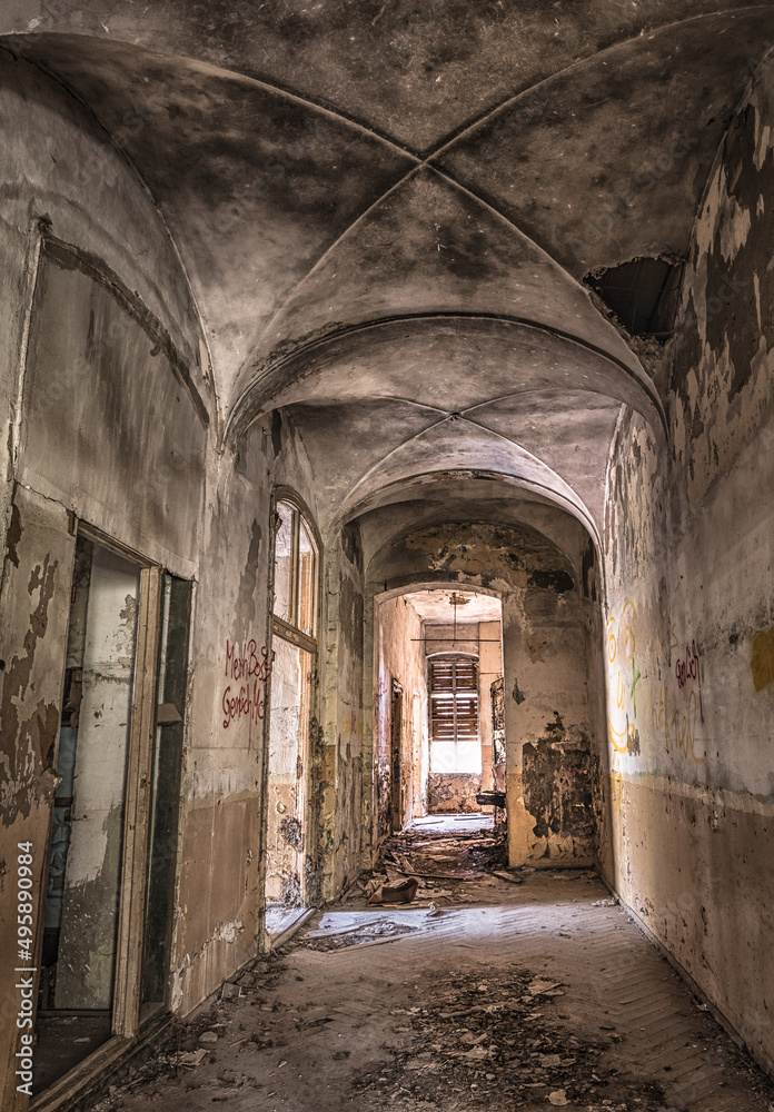 Lost place, verlassenes Gebäude in Deutschland