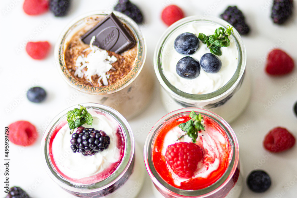Jogurt / Skyr / Quark with Berries Jogurt / Skyr / Quark with Berries