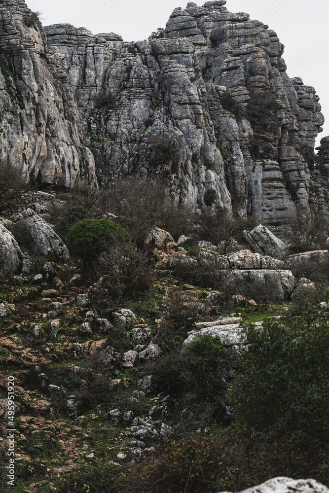 Paisaje rocoso en parque natural de Antequera, Andalucia