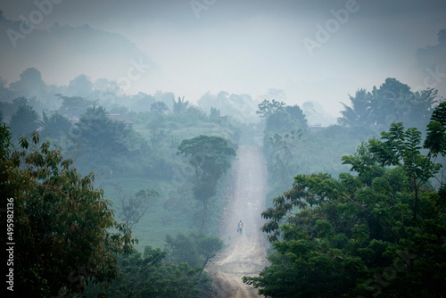 camino de la Taña a Lancetillo, bosque humedo, Sierra de los Cuchumatanes, Quiche, República de Guatemala, América Central photo