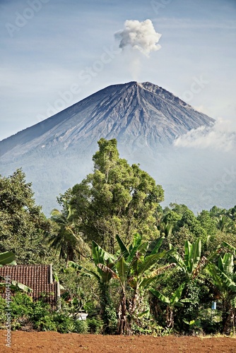 Gunung Semeru Gunung Kelud active volcano