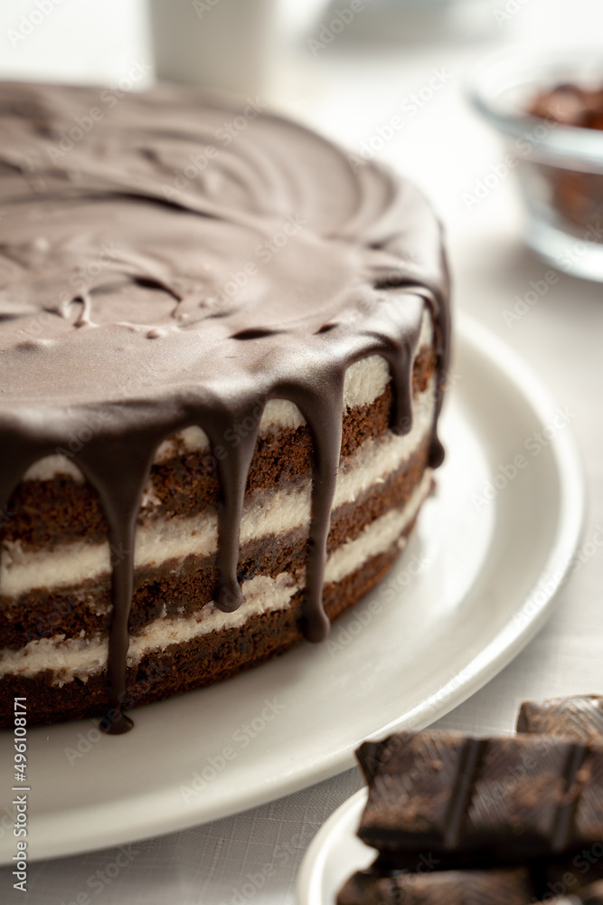 sliced fresh fruit cake sugar sweet chocolate garnish mint