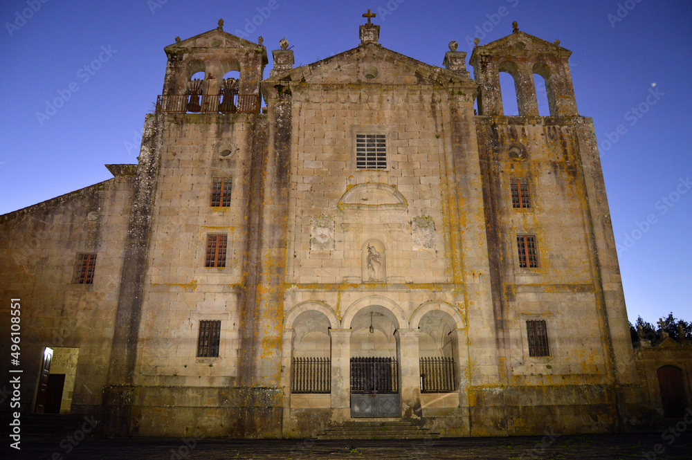 Convento del Carmen por la noche en Padrón en la provincia de La Coruña, comarca del Sar, Galicia, España. 