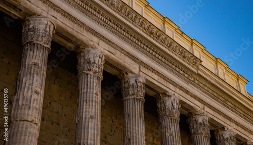 Vászonkép Temple of Hadrian