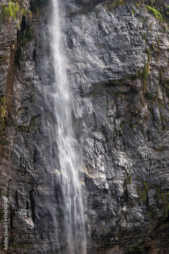 Diyaluma Falls, Sri Lanka Water falling down from a 220 meter waterfall, 2nd highest in Sri Lanka. © Alexander
