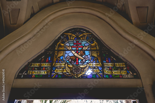 Canvas Print Beautiful and colorful stained glass details at old catholic San Francisco Churc