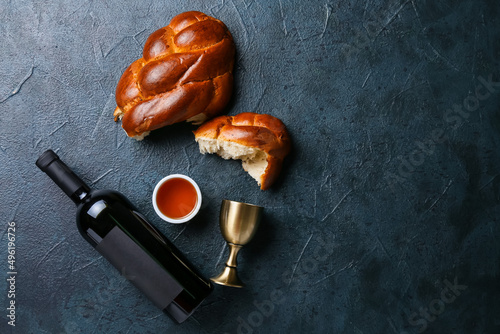 Traditional challah bread w...