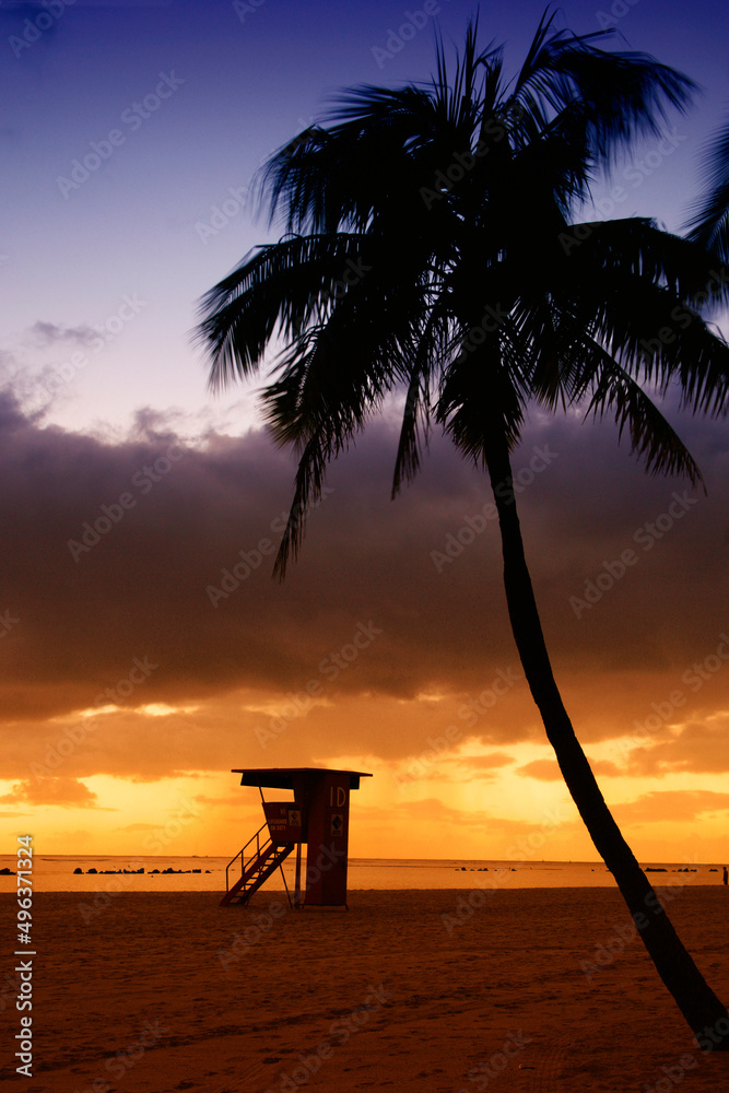 Silhouette of a lifeguard hut on the beach, Ala Moana Beach Park, Honolulu, Oahu, Hawaii, USA Silhouette of a lifeguard hut on the beach, Ala Moana Beach Park, Honolulu, Oahu, Hawaii, USA