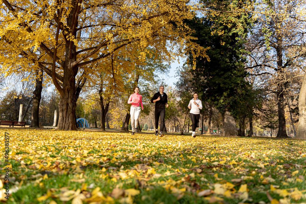 Fototapeta premium Running and smiling
