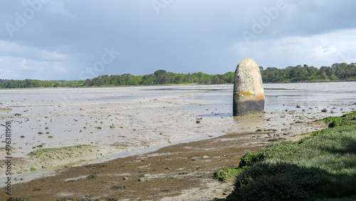 Menhir de Penglaouic photo