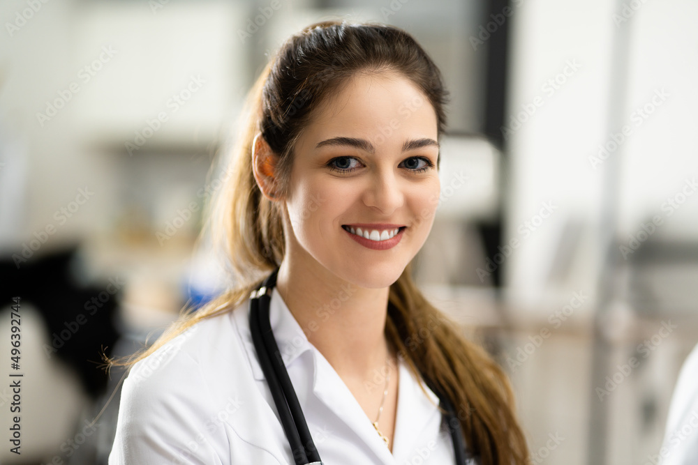 Medical Doctor Online Video Conference Webinar Medical Doctor Online Video Conference Webinar
