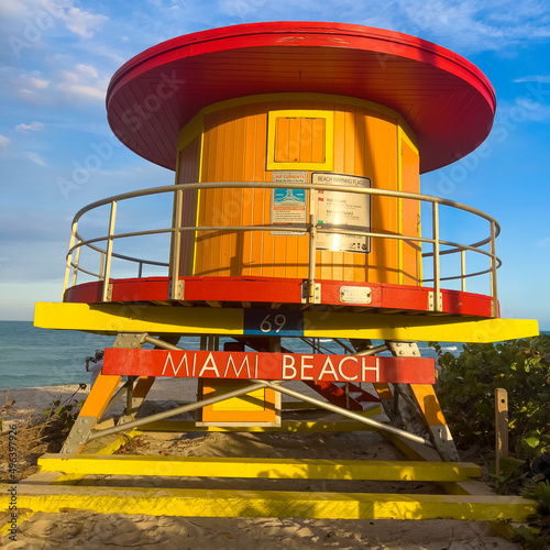 lifeguard hut on Miami Beach