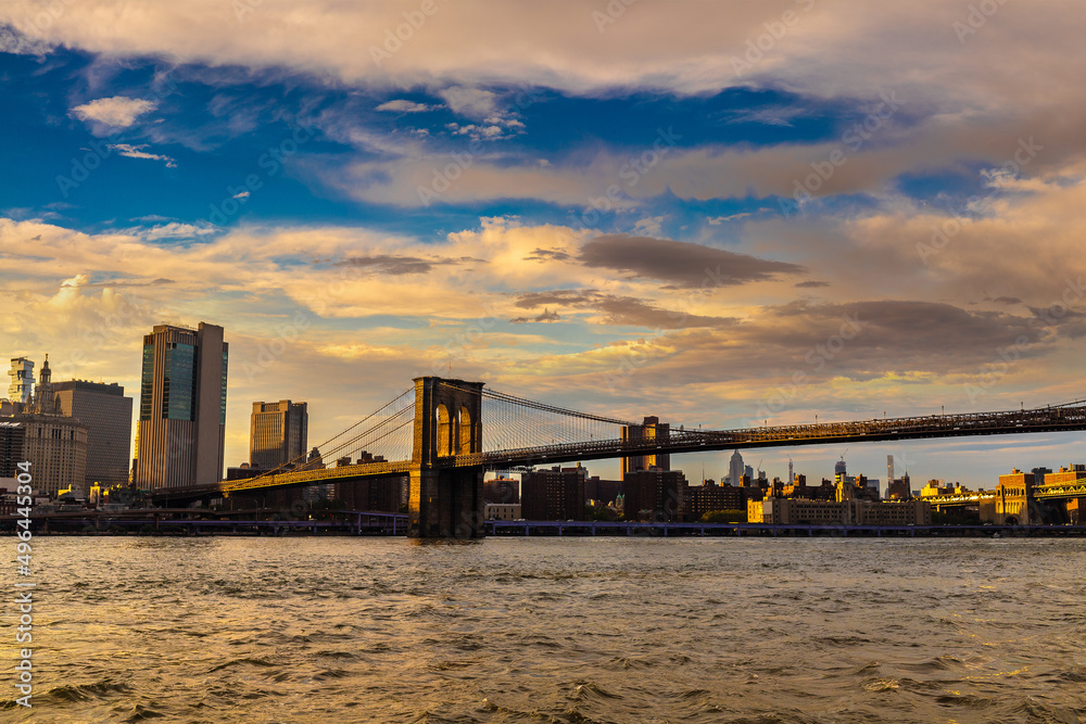 Brooklyn Bridge and Manhattan at night