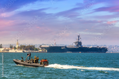 Valokuvatapetti US Naval Base navy guard boat