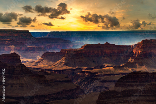 Grand Canyon National Park at sunset © Sergii Figurnyi