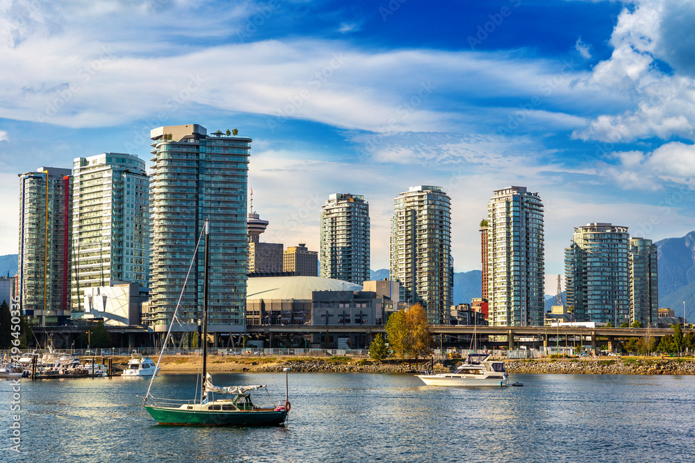 Fototapeta premium False creek in Vancouver, Canada