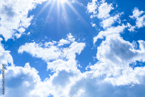 Fototapeta Naklejka Na Ścianę i Meble -  Blue sky with clouds and sun rays