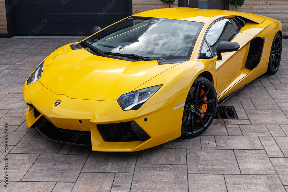 Lamborghini Centenario 2021 Р¶РµР»С‚С‹Р№
