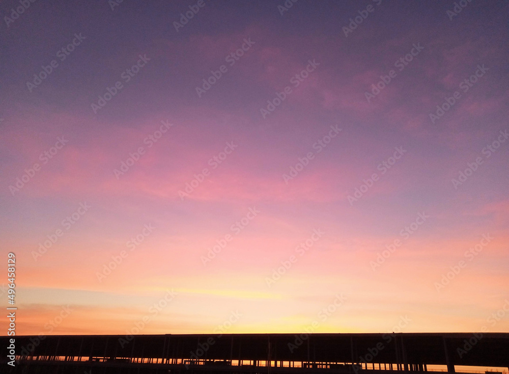 Fototapeta premium purple sky in evening time.