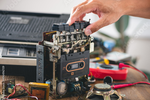 Fixing vintage radio cassette recorder photo