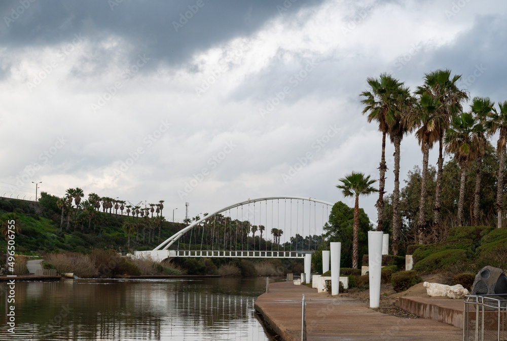 Bridge and river in Hadera Leisure and Picnic Park.