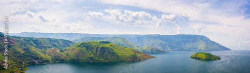 Fotografía Lake Toba and Samosir Island view from above Sumatra Indonesia