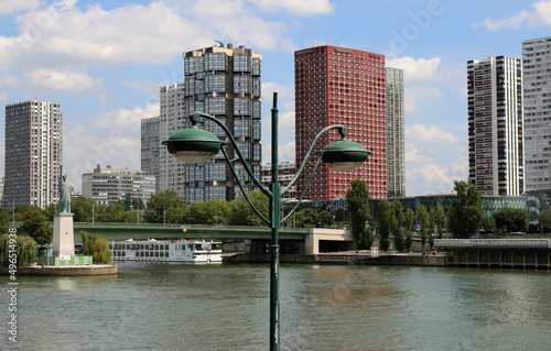 Paris - Beaugrenelle photo