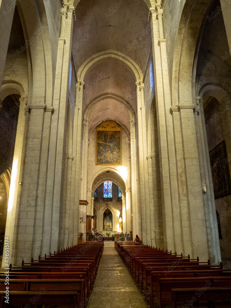St. Trophime Church main nave, Arles