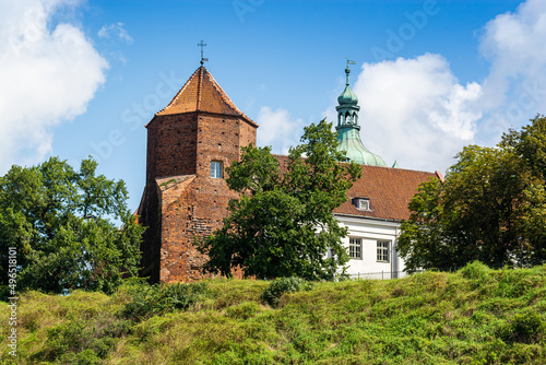 Tableau sur toile Plock, Poland - August 12, 2021. Castle above river in Summer
