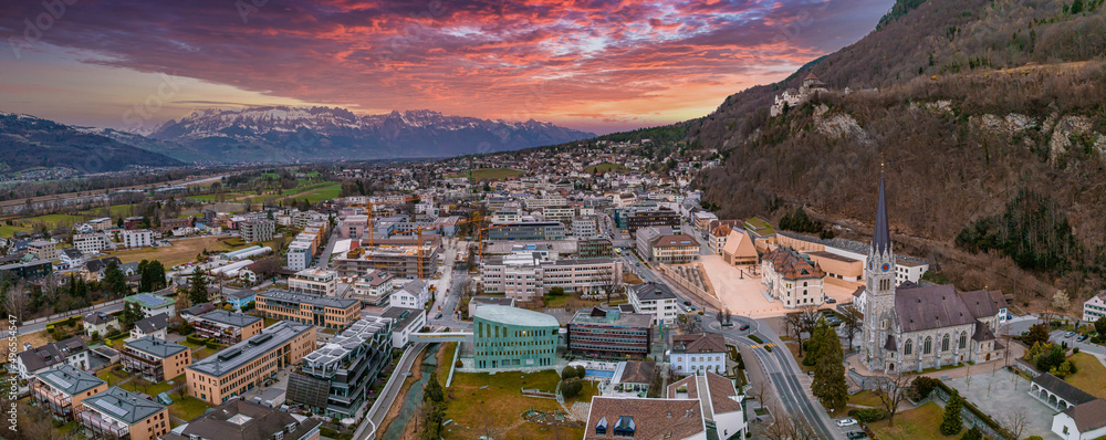 Obraz na płótnie Aerial view of Vaduz - the capital of Liechtenstein. Beautiful city of Liechtenstein. w salonie